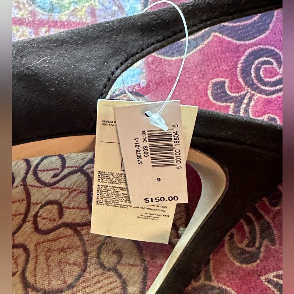 Size 9 Banana Republic brown suede sling back heels.
